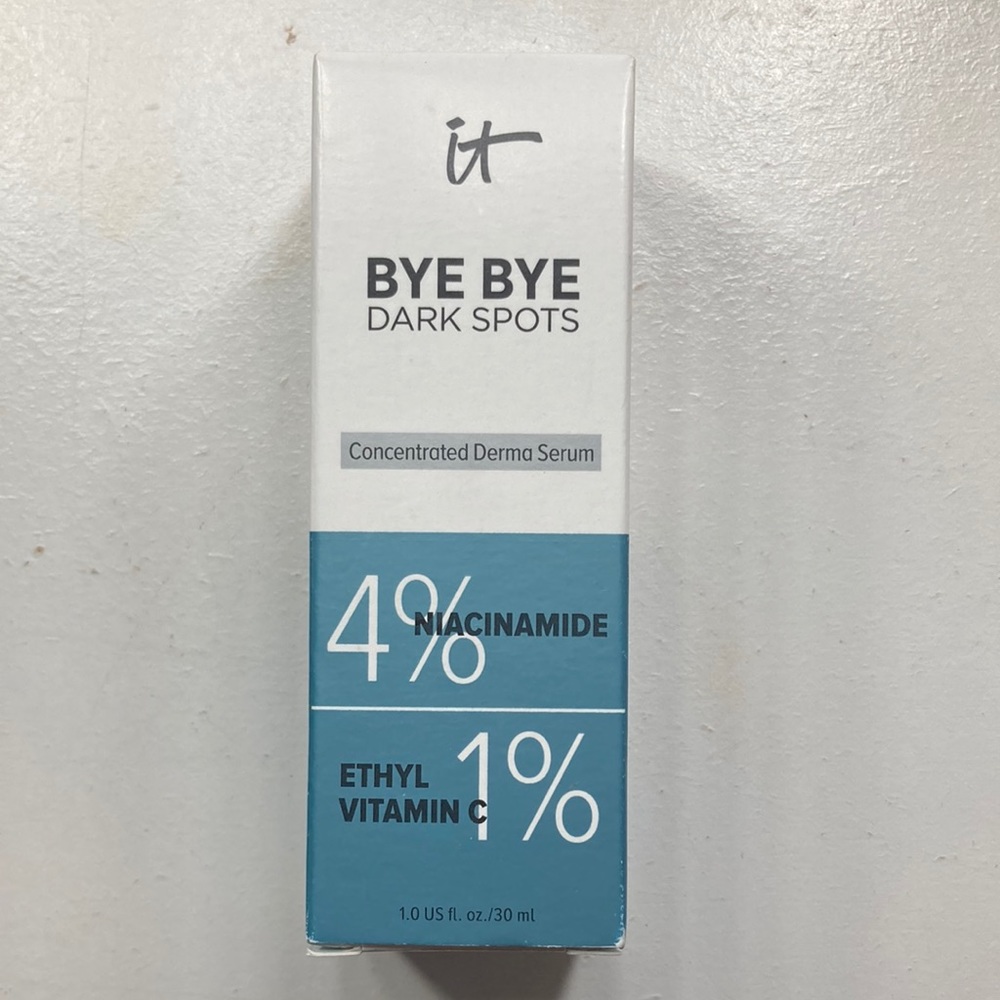 IT Bye Bye Dark Spots